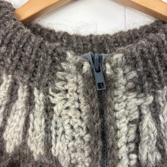 Vintage Wool Fair Isle Sweater Nordic Oversized Cardigan Boho Cabin Winter Large - Picture 5 of 10